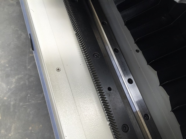 1325 guide rail and rack gear