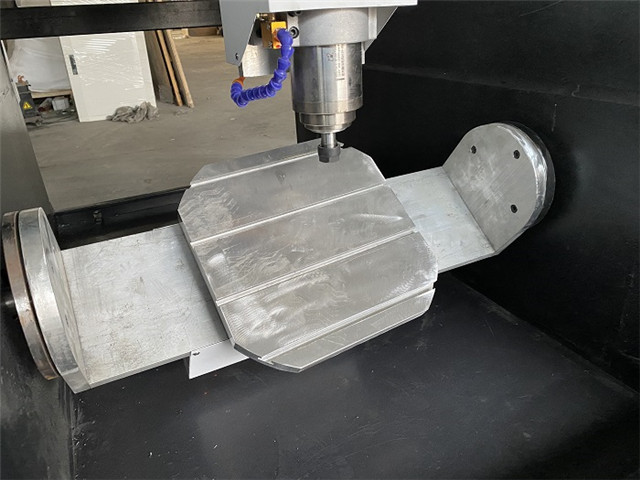 5 axis05