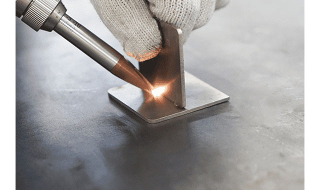 laser welding machine