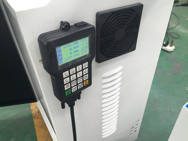 Cnc Engraving Machine For Metal (1)