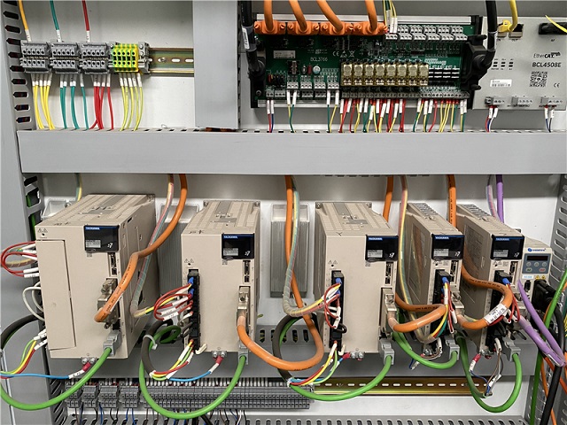 6020 fiber laser cutting machine (5)