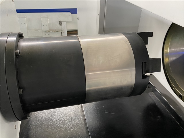 6020 fiber laser cutting machine (2)