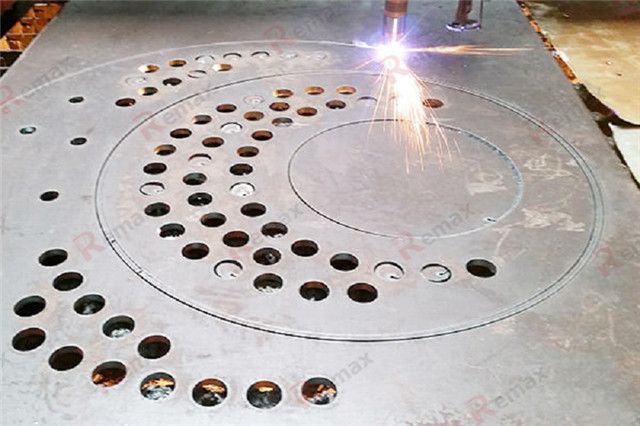 CNC Plasma Cutting Machine