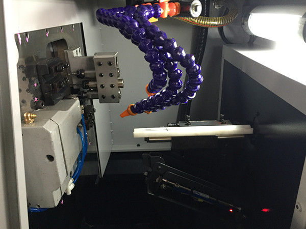 cnc lathe (14)