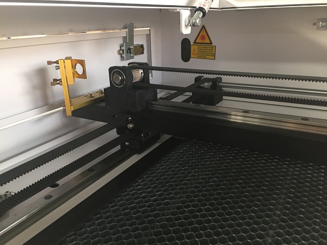 reak gear and guide rail