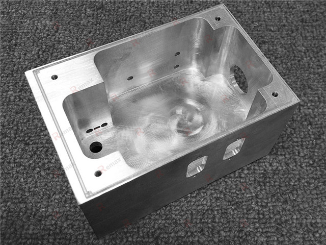 CNC engraving and milling machine is widely welcomed by the market reasons